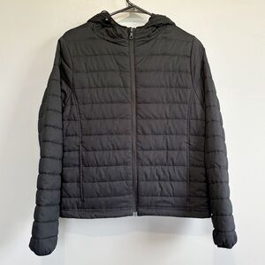 Girlfriend Collective Packable Puffer Jacket Hooded Black Womens Medium